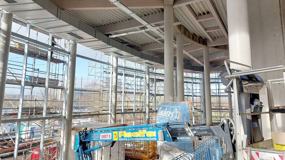 Es stehen noch einigen Arbeiten an, bis das Festspielhaus am Wall eröffnen kann. Foto: Hanssen