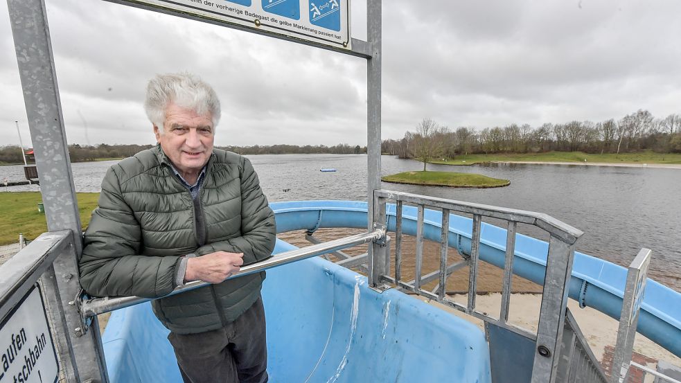 Gerhard Tammen schätzt den Badesee als echtes Angler-Paradies. Fotos: Ortgies