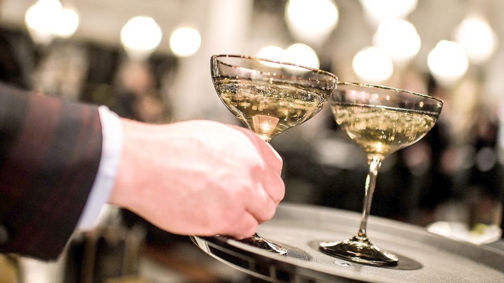 Teure Hotels, Geschenke: Viele EU-Abgeordnete gehen mit solchen Zuwendungen offenbar eher locker um. Foto: Pedersen/DPA