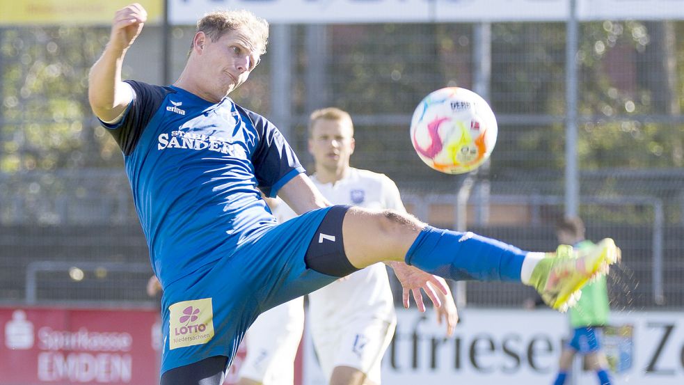 Holger Wulff spielte von Sommer 2016 bis Oktober 2022 für Kickers Emden. Foto: Doden/Emden