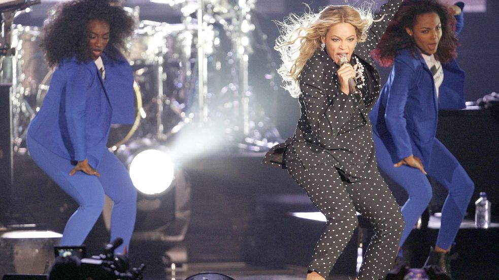 200 Euro und mehr geben Fans häufig für Konzerte großer Stars wie die Sängerin Beyoncé aus. Foto: dpa/ David Maxwell