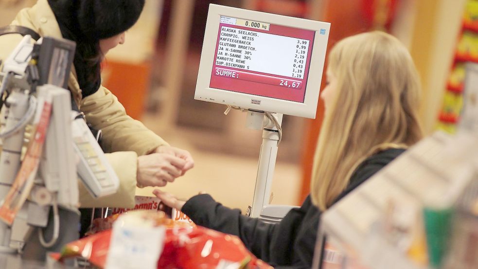 Mit Payback-Aktionen der Supermärkte können Sie sparen. Foto: Oliver Berg/dpa