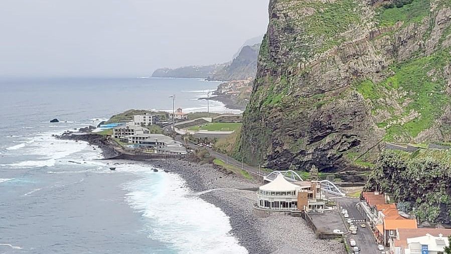Die Hänge sind steil rund um Sao Vicente. Foto: Sollermann