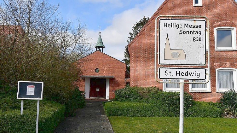 St. Hedwig ist die einzige katholische Gemeinde in der Krummhörn. Foto: Wagenaar/Archiv