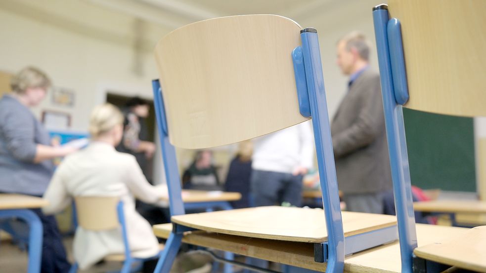 Lehrermangel gibt es nicht nur in Ostfriesland und darüber hinaus in Niedersachsen. Das Land Sachsen-Anhalt sucht Seiteneinsteiger sogar per „Speeddating.“ Foto: Willnow/dpa