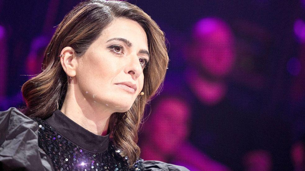 Moderatorin Linda Zervakis erhielt laut Medienberichten 1130,50 Euro für ihr Interview mit dem Kanzler. Foto: dpa/ Rolf Vennenbernd