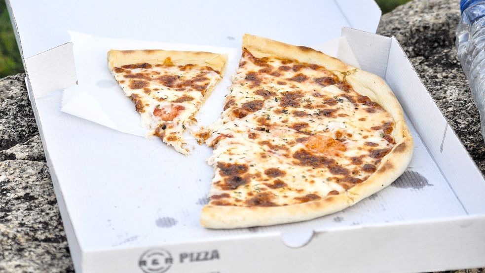 Ein Ostrhauderfehner versuchte zwei Mal seine Pizzabestellung mit Falschgeld zu bezahlen. Ein Mal gelang es ihm. Symbolfoto: Pixabay