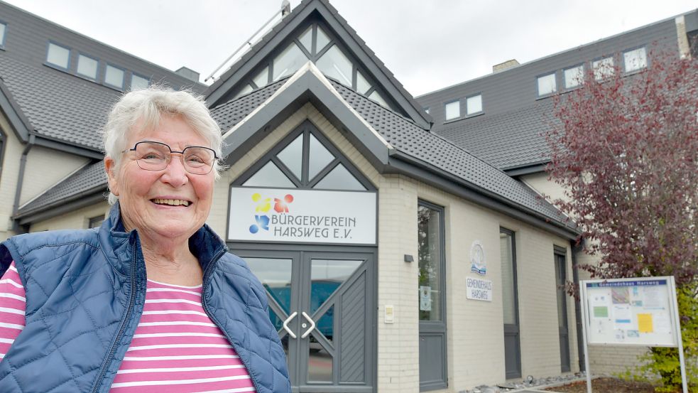 Frauke Buhl lebt seit den 70er-Jahren in Harsweg und ist Vorsitzende des Bürgervereins. Fotos: Ortgies