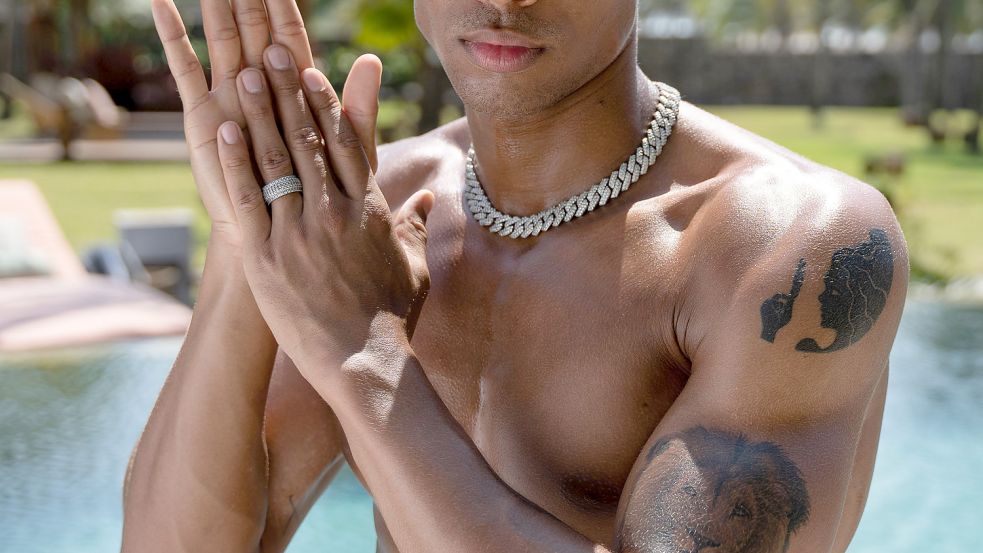 „Too hot to handle“-Sieger: Kevin Njie, Fußballer beim SC Weiche Flensburg 08. Foto: Netflix