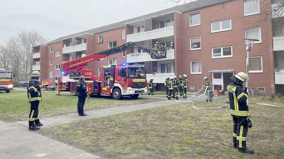 Die Feuerwehr war mit 60 Kräften im Einsatz. Foto: Feuerwehr