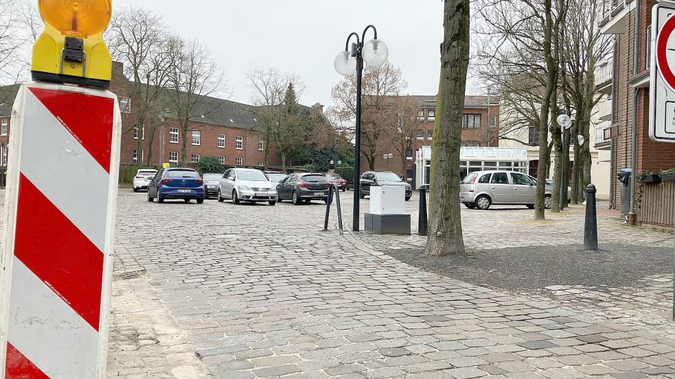 Auf dem Ernst-Reuter-Platz ist parken wieder tabu. Foto: Kierstein/Archiv