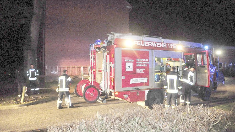 Die Ortsfeuerwehr Leer war wegen eines vermeintlichen Brandes in Leer im Einsatz. Foto: Wolters