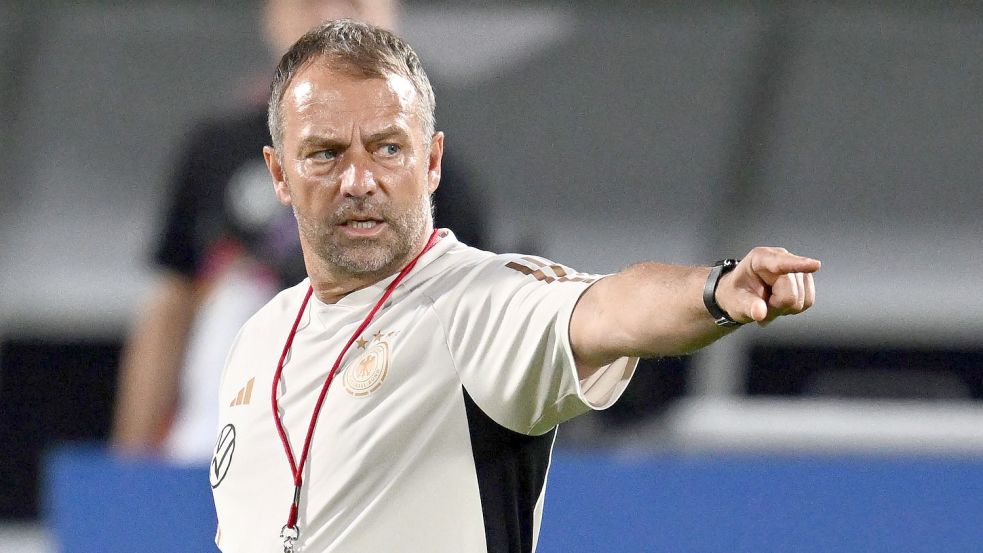 Bundestrainer Hansi Flick setzt auf neue Gesichter in der Nationalmannschaft. Foto: Federico Gambarini/dpa