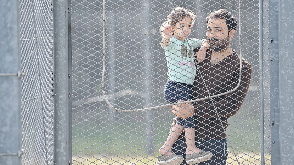 Flüchtlings-Erstaufnahme in Eisenhüttenstadt Foto: dpa-Zentralbild
