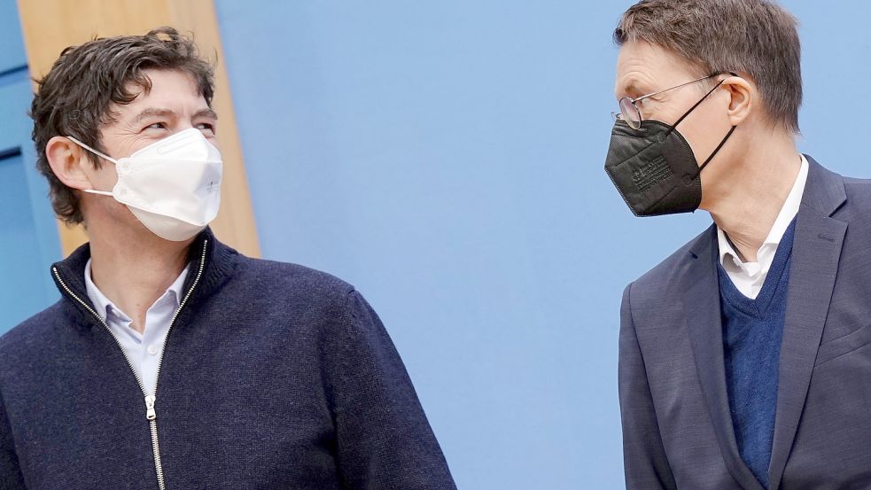 Christian Drosten und Karl Lauterbach während der Corona-Pandemie zumeist einer Meinung. Foto: dpa/Kay Nietfeld