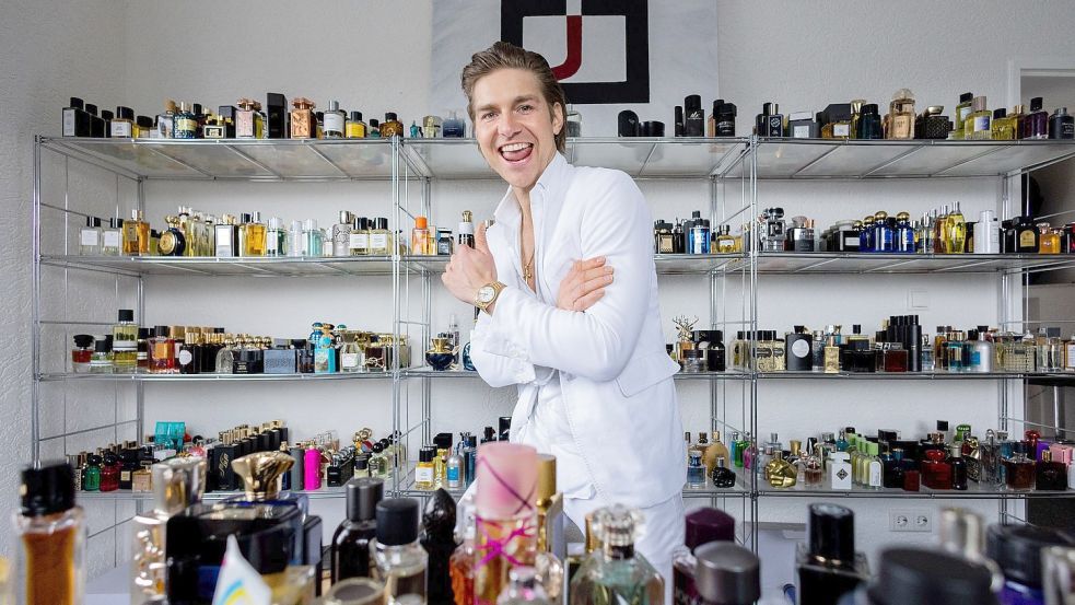 Influencer Jeremy Fragrance: „Teilweise entstehen Tiktok-Videos, die viral gehen, bei meiner Oma zum Beispiel im Treppenhaus“. Foto: Rolf Vennenbernd/dpa