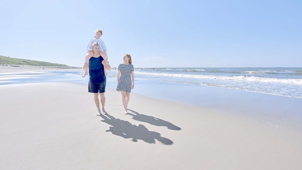 Wangerooge ist autofrei und familienfreundlich. Damit hat die kleine Insel einer Studie zufolge die loyalsten Gäste an der Nordsee. Foto: Kurverwaltung Wangerooge