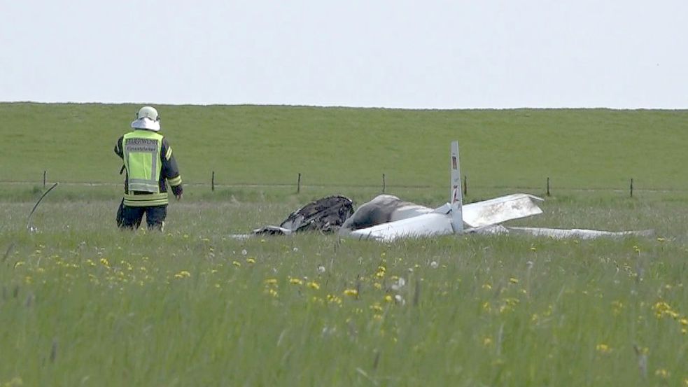 Das Flugzeug war Anfang Mai südlich von Wilhelmshaven abgestürzt. Archivfoto: van Elten/TNN/DPA