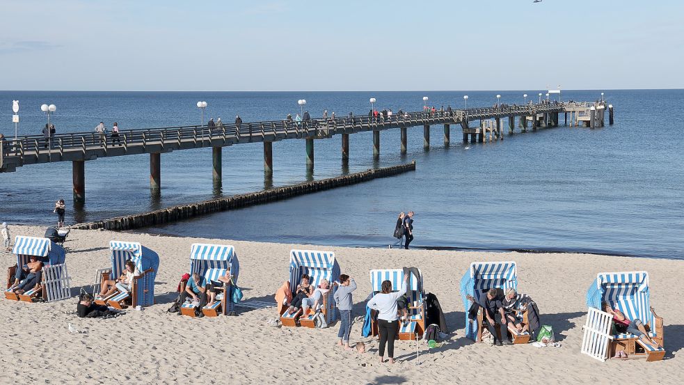Kühlungsborn an der Ostsee ist ein beliebter Ort für Sonnenanbeter. Foto: dpa/tmn