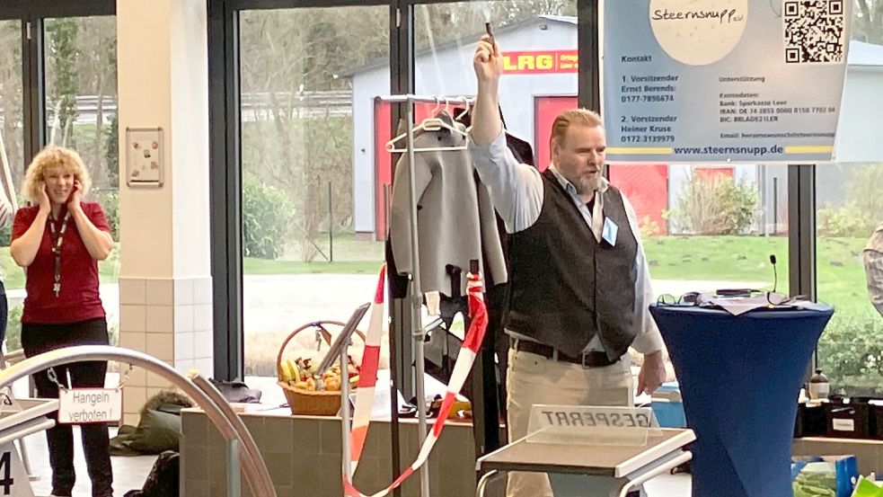 Der bekannte Schauspieler Felix Vörtler gab den Startschuss. Foto: Kierstein