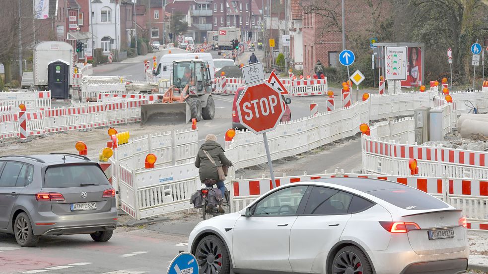 Die Fockenbollwerkstraße ist seit neun Monaten ein Nadelöhr. Foto: Ortgies