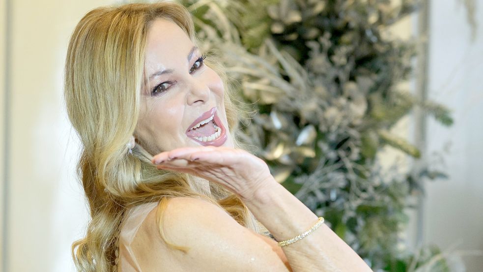 Schauspielerin Ana Obregón ist mit 68 Jahren Mutter geworden. Geholfen hat ihr dabei eine Leihmutter. Foto: imago-images/Zuma Wire