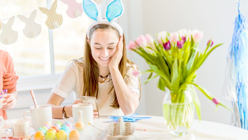 Mit diesen Sprüchen und Grüßen für Whatsapp machen Sie ihren Liebsten eine Freude. Foto: imago images/Image Source
