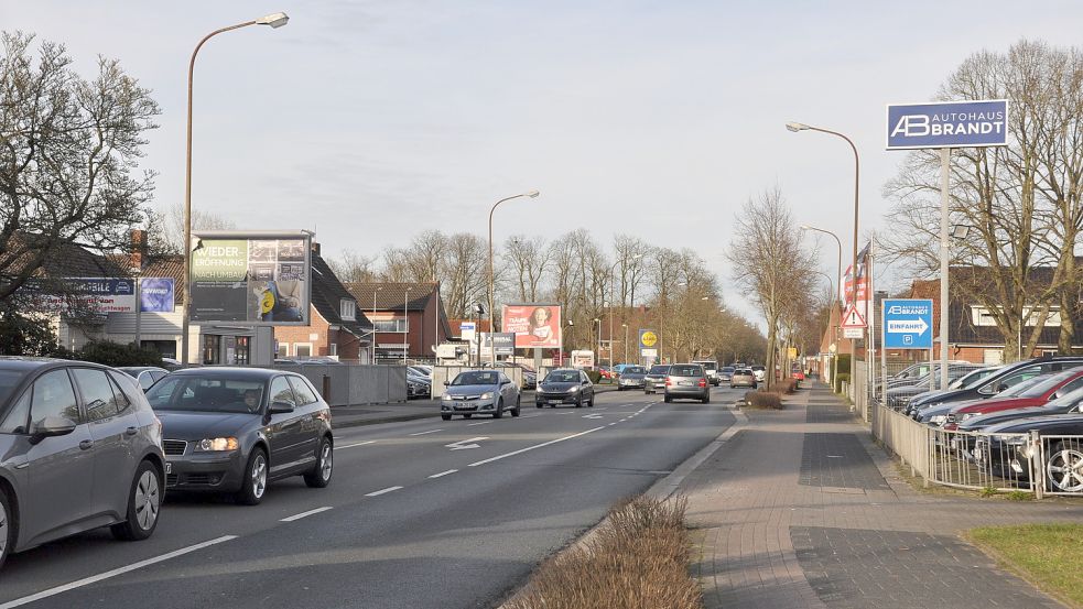 Die Heisfelder Straße ist eine der wichtigsten Einfallstraßen für die Stadt Leer. Foto: Wolters/Archiv