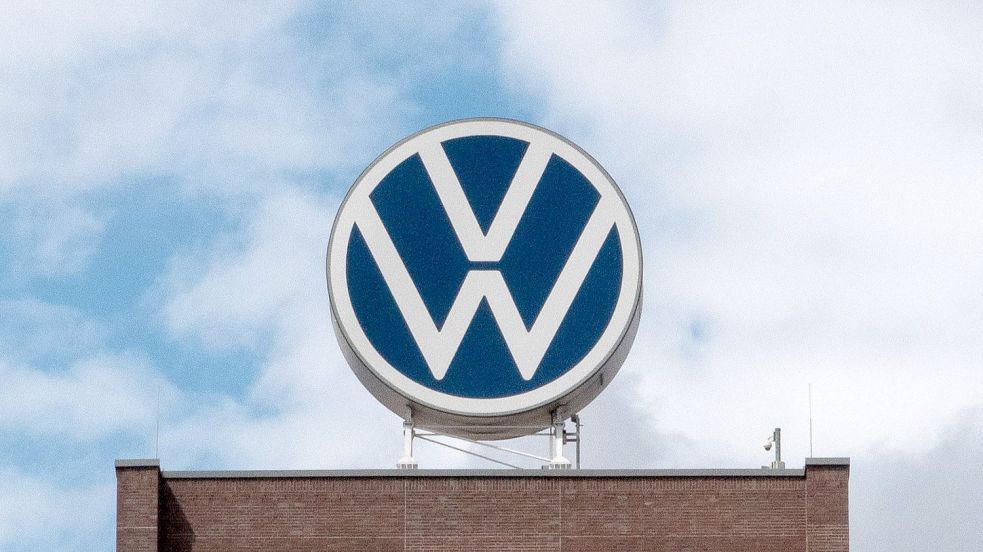 Im VW-Konzern gab es Betriebsräte, die sich einkommensmäßig in luftiger Höhe bewegt haben. Wie verhält sich das im Emder Werk? Foto: Erichsen/dpa