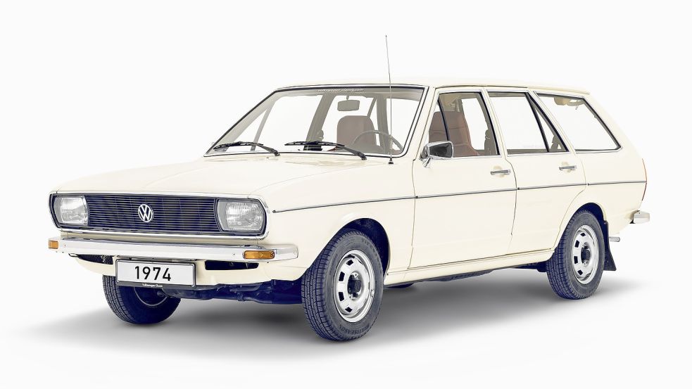 Ein Passat B1 L Variant von 1974: Seit 1977 wird der Volkswagen in Emden gebaut, seit 50 Jahren gibt es die Modellreihe. Foto: Volkswagen AG