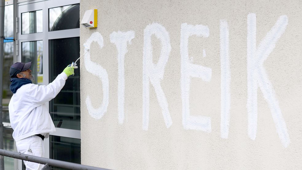 So kann der Tarifstreit im öffentlichen Dienst nicht beigelegt werden. Foto: dpa/Julian Stratenschulte