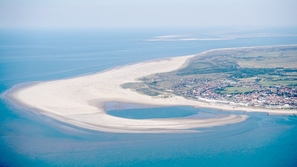 Unter der Insel Borkum könnte großes Potenzial schlummern. Foto: Schuldt/dpa