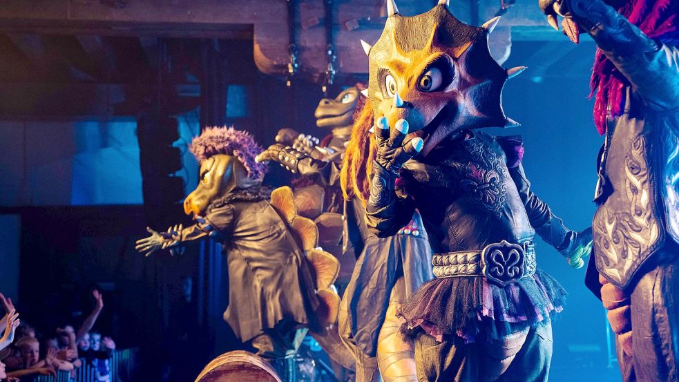 Viel Liebe von und fürs Publikum gab es von den rockenden Dinos. Foto: Wienberg