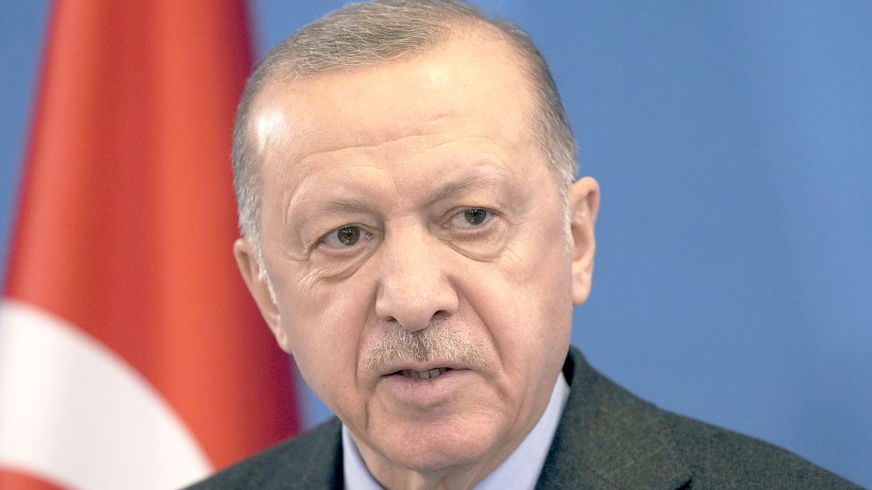 Recep Tayyip Erdogan soll einen Herzinfarkt erlitten haben. Foto: dpa/Markus Schreiber