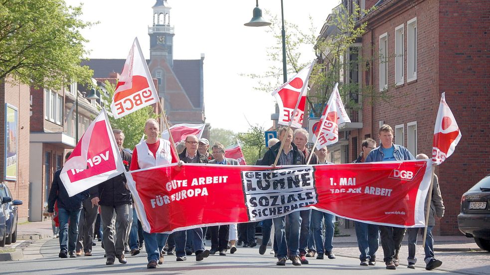 In Emden gehört zur Maiveranstaltung immer auch ein Demonstrationszug. Foto: Archiv