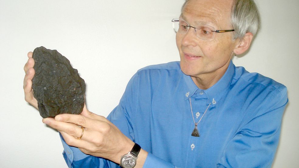Dieter Heinlein ist ausgewiesener Meteoriten-Experte. Foto: Dieter Heinlein
