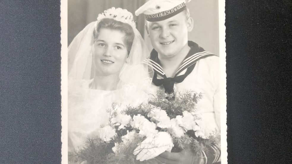 In Uniform hat Hans-Jürgen Stüwe am 3. Mai 1963 seiner Helga das Ja-Wort gegeben. Foto: Stüwe