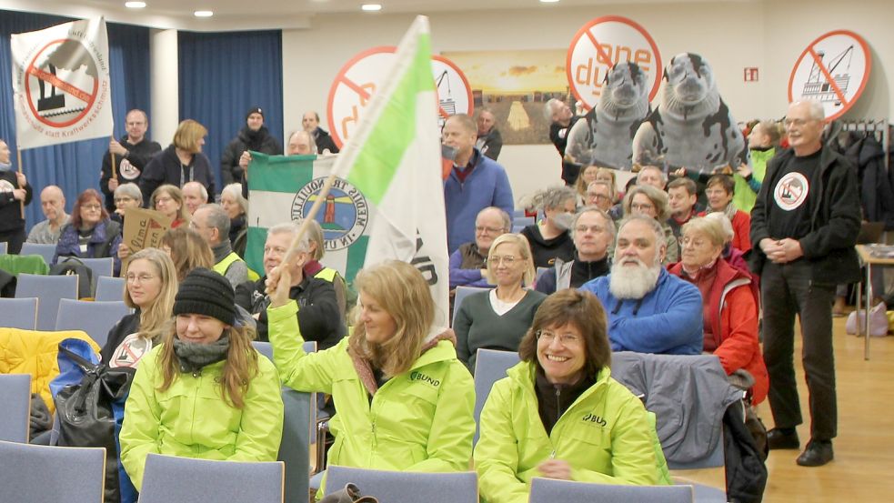 Verschiedene Umweltschutz-Organisationen haben Ende Januar auch auf Borkum gegen die One-Dyas-Pläne protestiert. Foto: Ferber