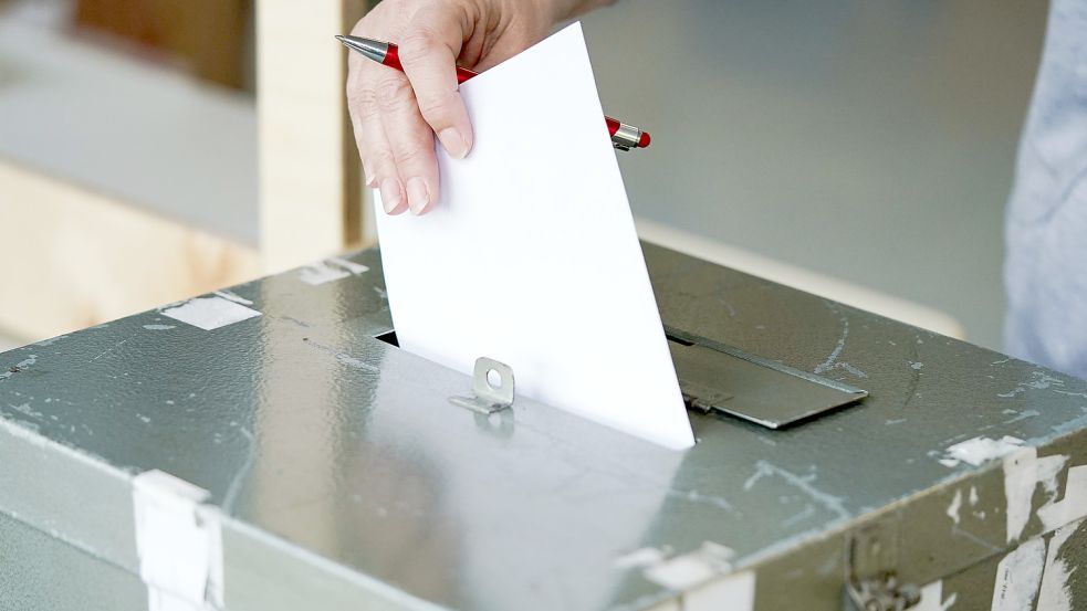 Auf Wahlzetteln werden „Die Friesen“ nicht mehr auftauchen. Vertreter saßen in Friedeburg und Hesel in den Räten. Symbolbild: Anspach/dpa