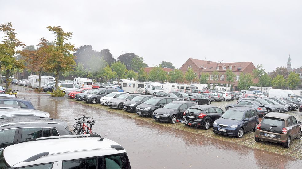 Ein großer Parkplatz in Leer ist auf der Großen Bleiche. Foto: Archiv