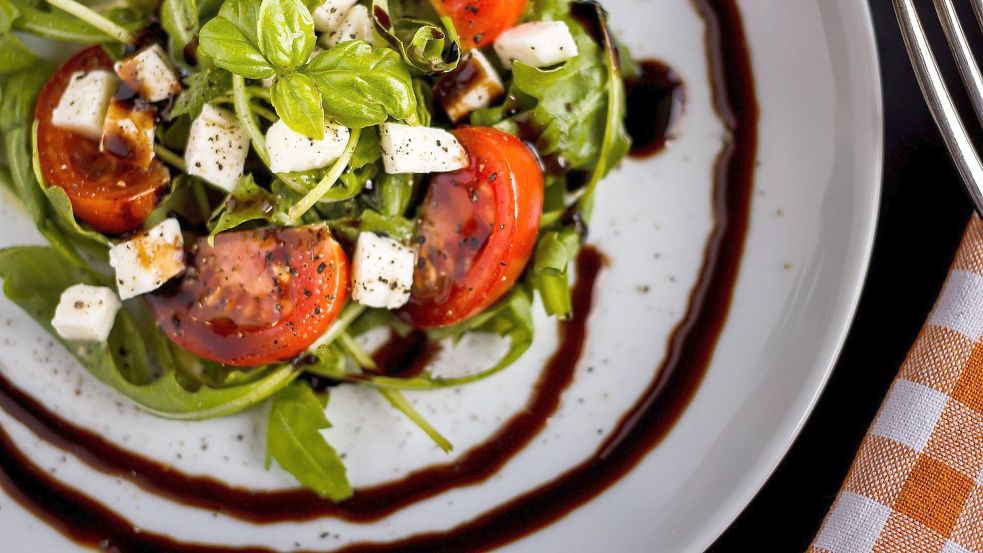 Bei der Veranstaltung „Emden a la carte“ präsentieren Gastronomen Gerichte ihrer Karte zu geringen Preisen. Symbolfoto: Pixabay