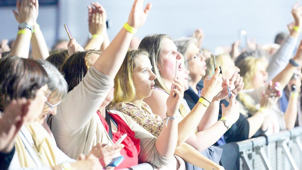 Die Stimmung bei der Rheiderländer Nacht 2019 war gut. Foto: Stromann/Archiv