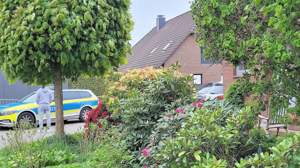 In Wittmund ist ein Auto explodiert. Foto: Ullrich