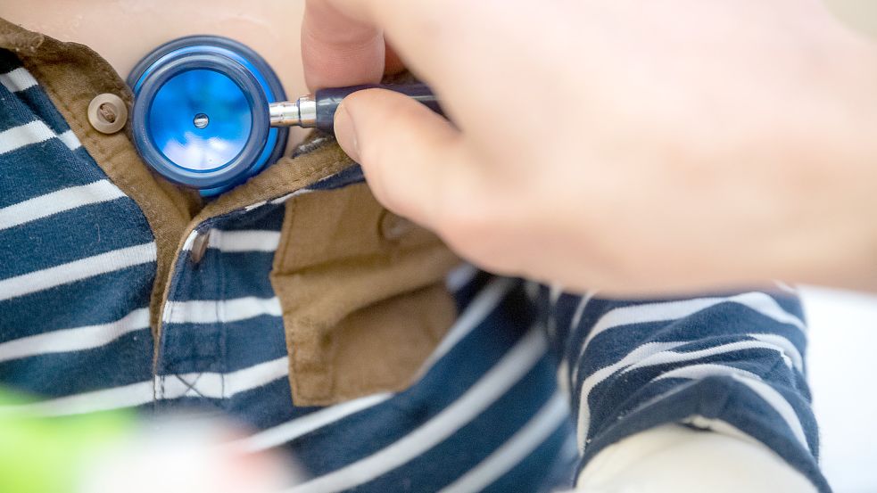 Eine neue Kinderärztin kommt nach Jemgum. Symbolfoto: Gollnow/dpa