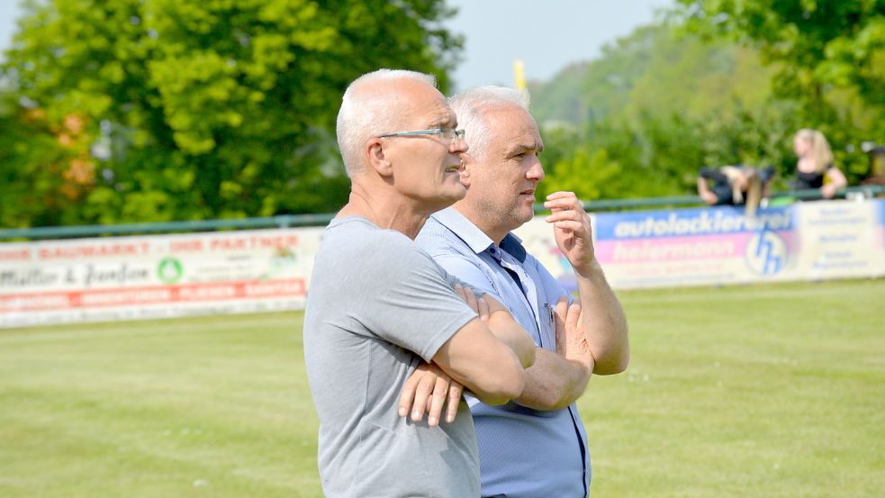 Trainer Arndt Watzema (links) wurde von Ferhat Özdemir unterstützt.