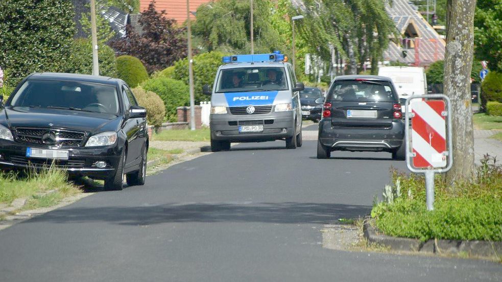 Die Polizei ist weiterhin auf der Suche nach dem Einbrecher. Foto: Ammermann