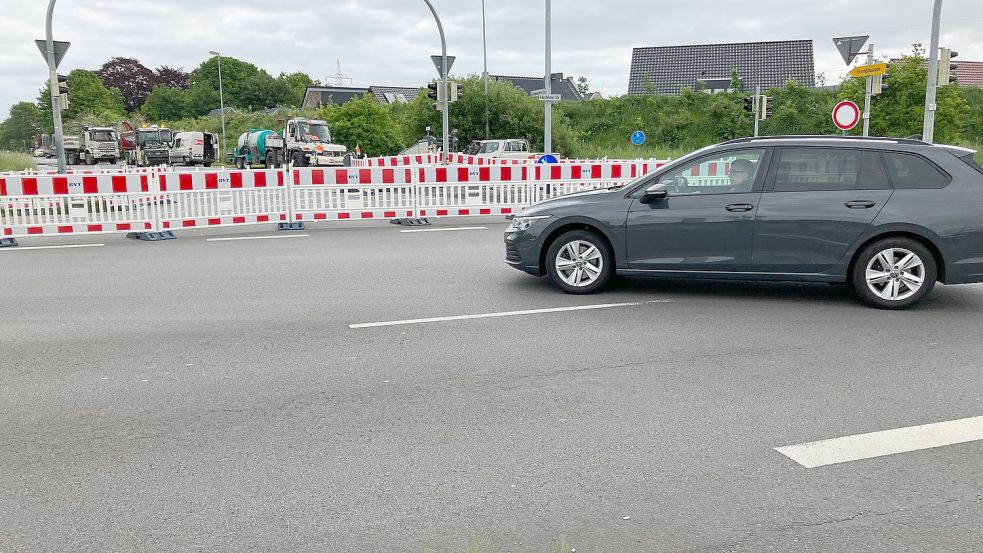 Die Eisinghausener Straße ist bereits gesperrt. Auch an anderen Straßen soll bald gearbeitet werden. Foto: Kierstein