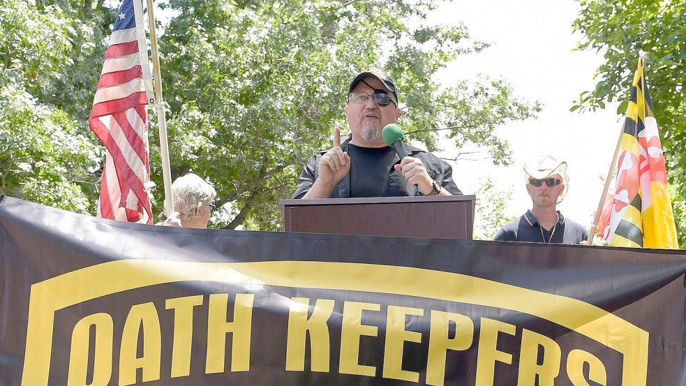 Stewart Rhodes ist der Gründer der „Oath Keepers“. Foto: Susan Walsh/AP