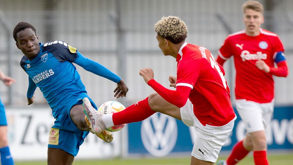 André N‘Diaye trifft mit Kickers Emden am Samstag auf Schwarz-Weiß Rehden. Foto: Doden/Emden