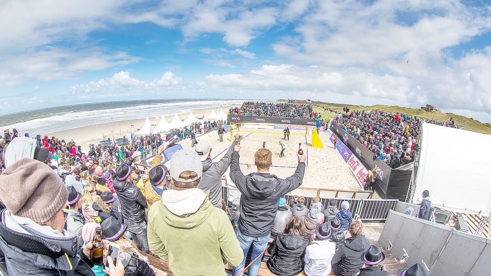Beachvolleyball-Turniere gibt es an Pfingsten auf Norderney. Foto: Archiv